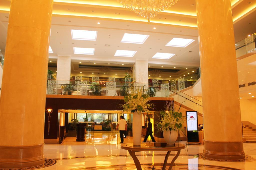Beijing Continental Grand Hotel Dış mekan fotoğraf